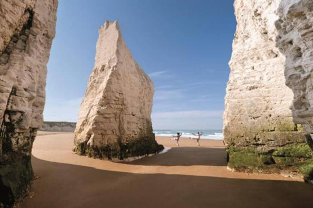 Stylish Holiday Let In Central Broadstairs Apartment Bagian luar foto